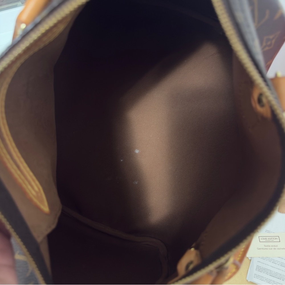 Louis Vuitton Speedy 30 Handbag - Picture 11 of 14